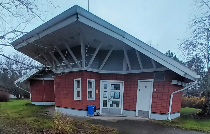 Siikajoenkylän terveysasema edestä.